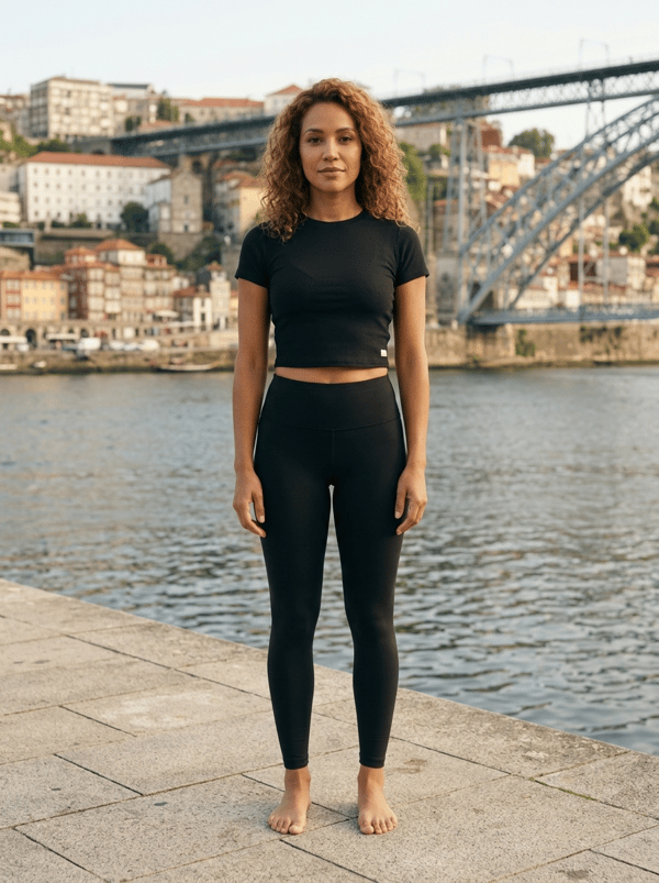 Pose Fitted Tee